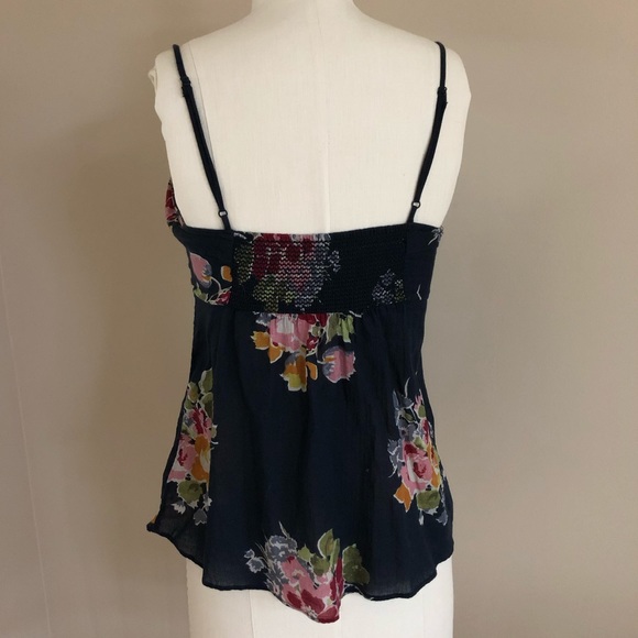 AMERICAN EAGLE navy floral cami - Picture 4 of 6